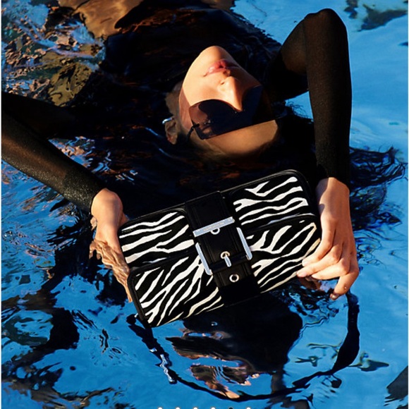 MK Colby Medium Zebra Print Shoulder Bag NWT - Picture 7 of 12